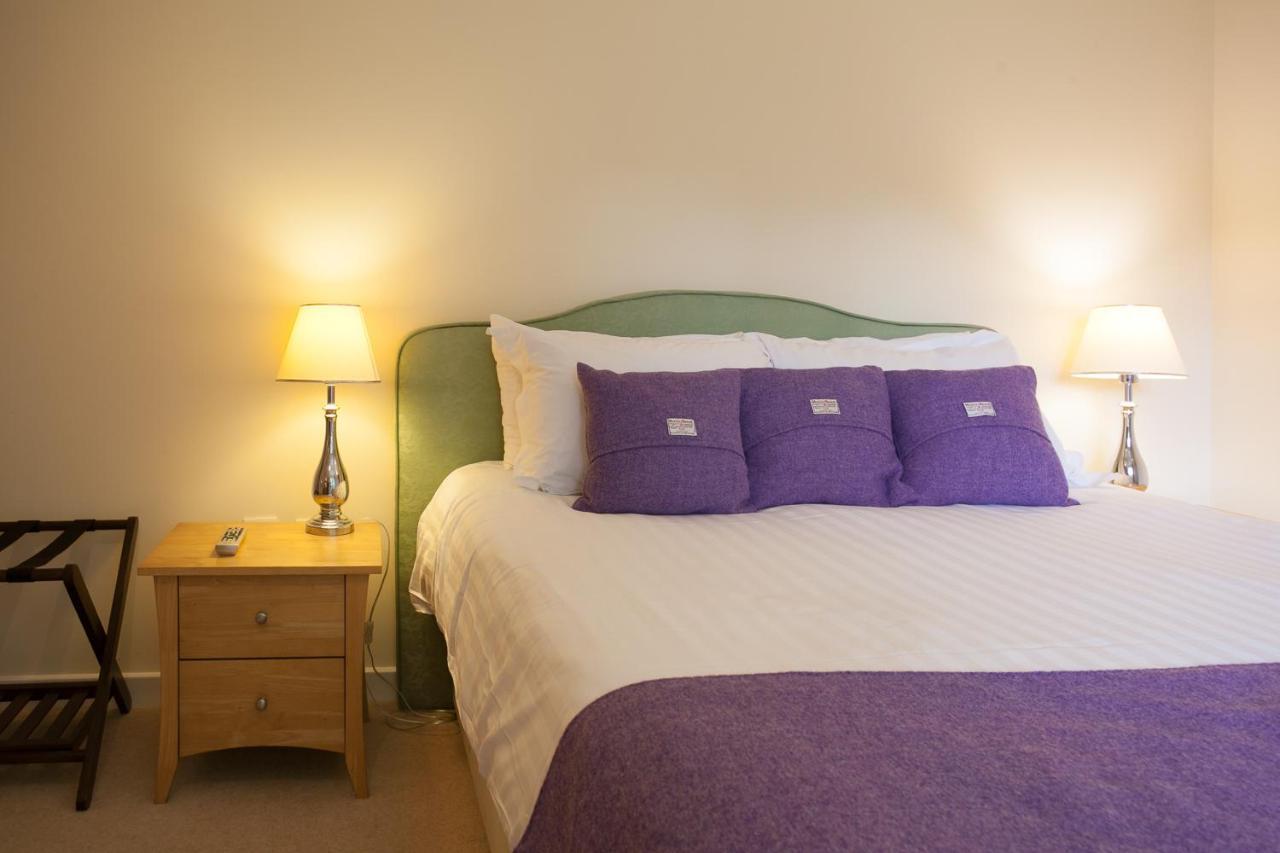 Loch Ness Abbey Cottages ฟอร์ตออกัสตัส ภายนอก รูปภาพ