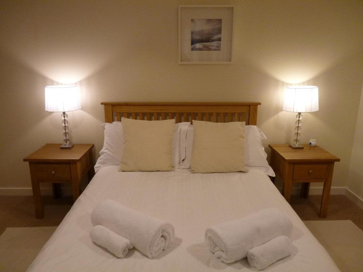 Loch Ness Abbey Cottages ฟอร์ตออกัสตัส ภายนอก รูปภาพ