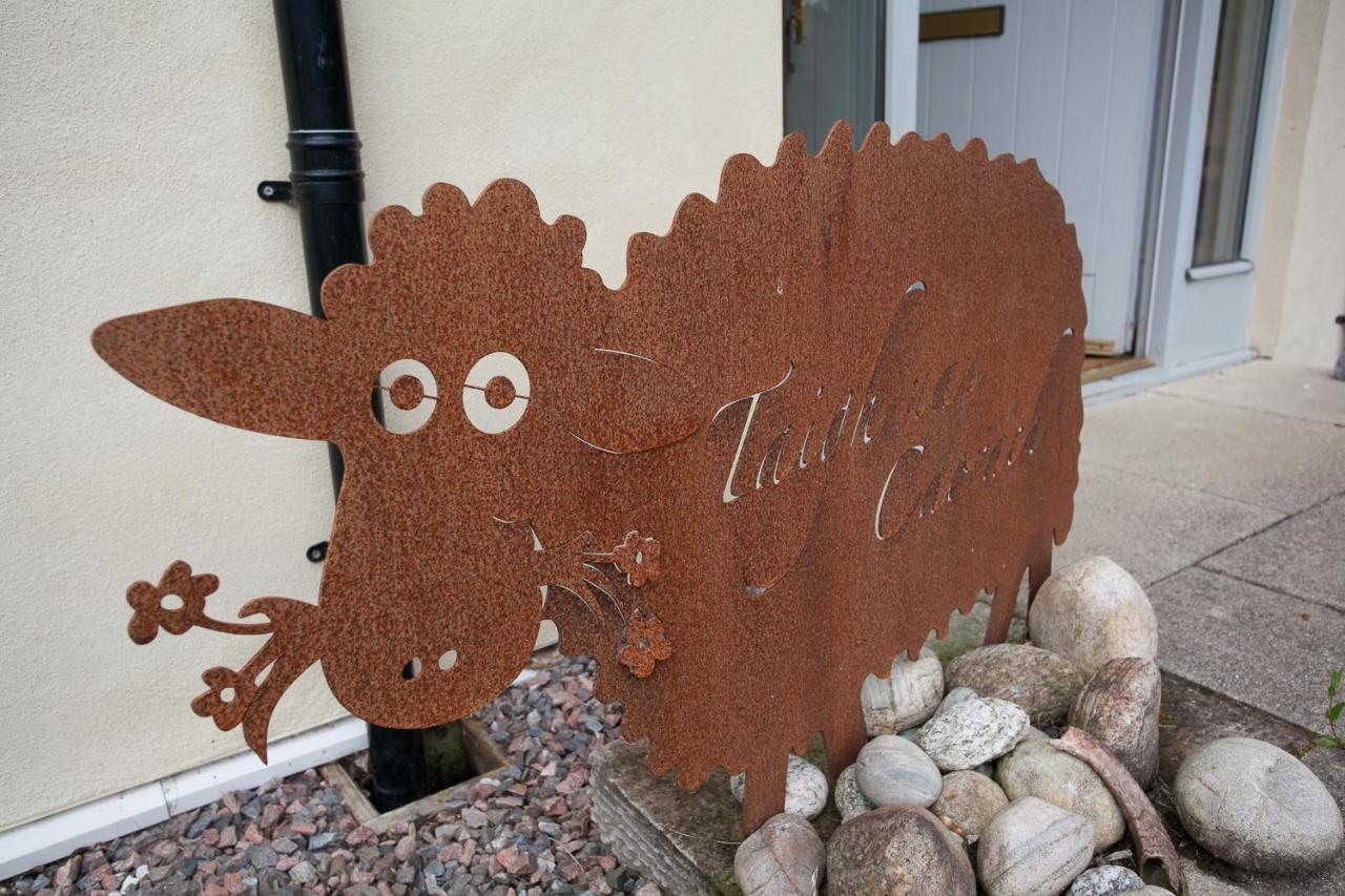 Loch Ness Abbey Cottages ฟอร์ตออกัสตัส ภายนอก รูปภาพ