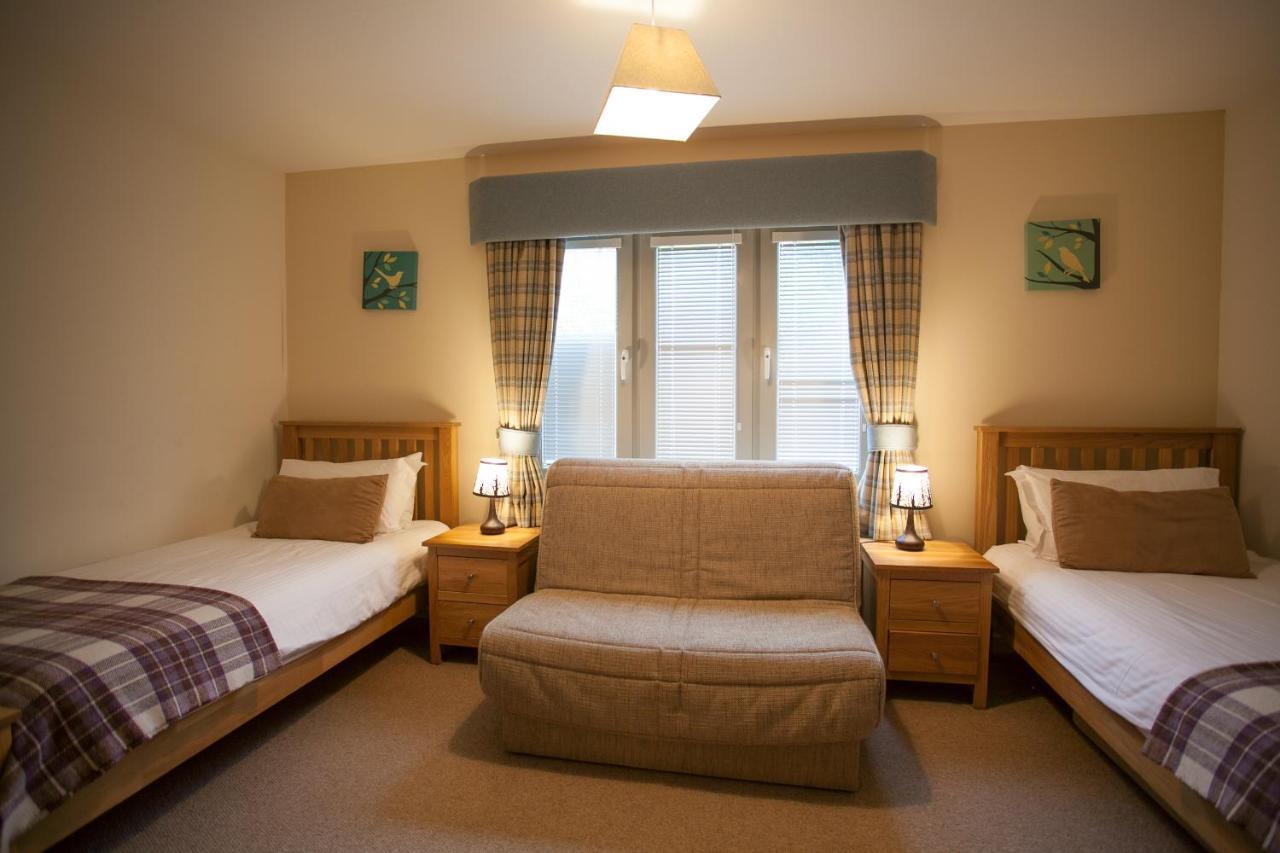 Loch Ness Abbey Cottages ฟอร์ตออกัสตัส ภายนอก รูปภาพ