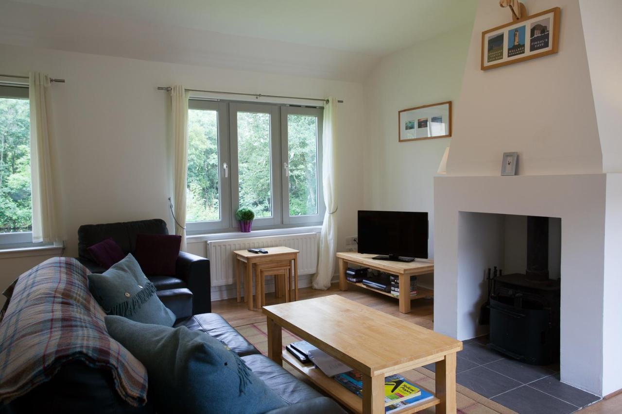 Loch Ness Abbey Cottages ฟอร์ตออกัสตัส ภายนอก รูปภาพ