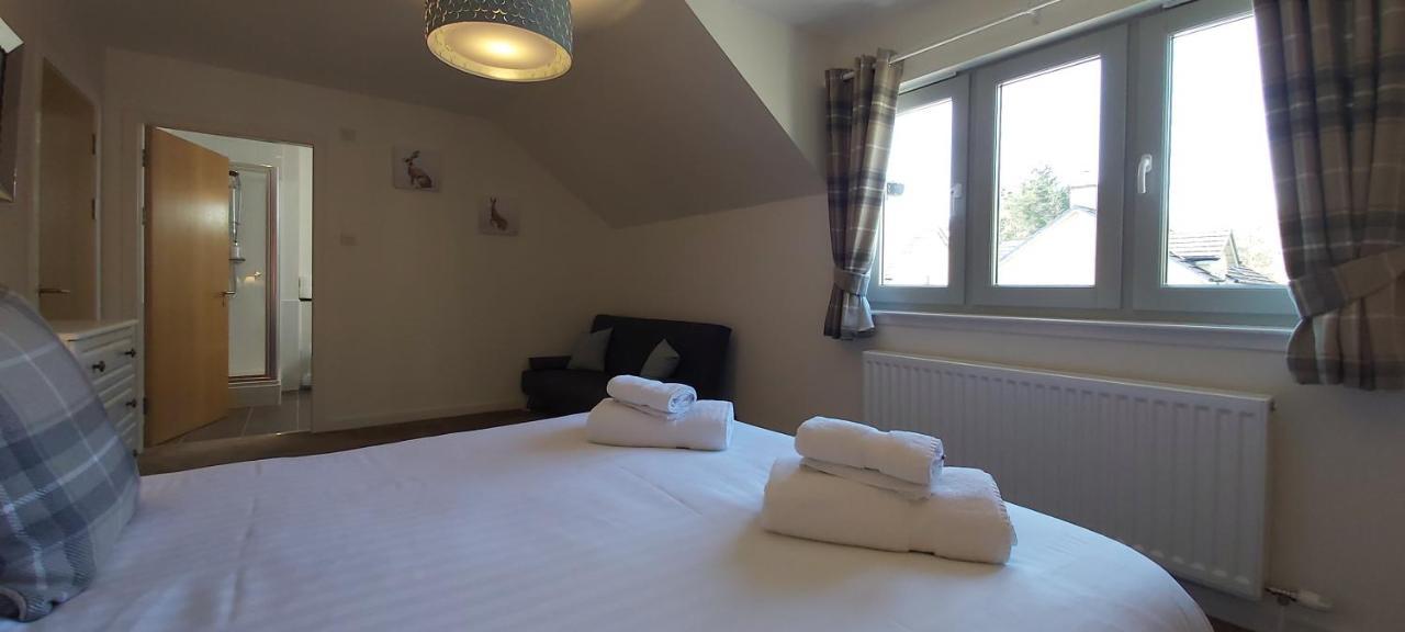 Loch Ness Abbey Cottages ฟอร์ตออกัสตัส ภายนอก รูปภาพ