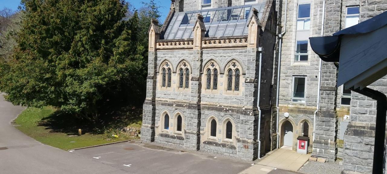 Loch Ness Abbey Cottages ฟอร์ตออกัสตัส ภายนอก รูปภาพ